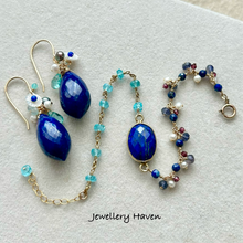 Load image into Gallery viewer, Lapis lazuli and apatite bracelet