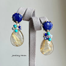 Charger l'image dans la galerie, Golden rutilated quartz and lapis lazuli studs earrings