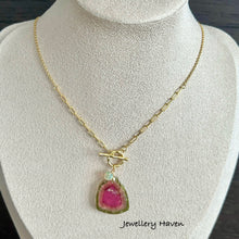 Carica l&#39;immagine nel visualizzatore di Gallery, Large Watermelon tourmaline slice toggle necklace