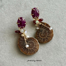 Charger l'image dans la galerie, Ammonite and Ruby studs earrings