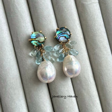 Charger l'image dans la galerie, Edison pearl, aquamarine and abalone shell stud earrings (detachable)