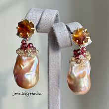 Load image into Gallery viewer, Montana agate with metallic iridescent baroque pearl earrings (detachable)