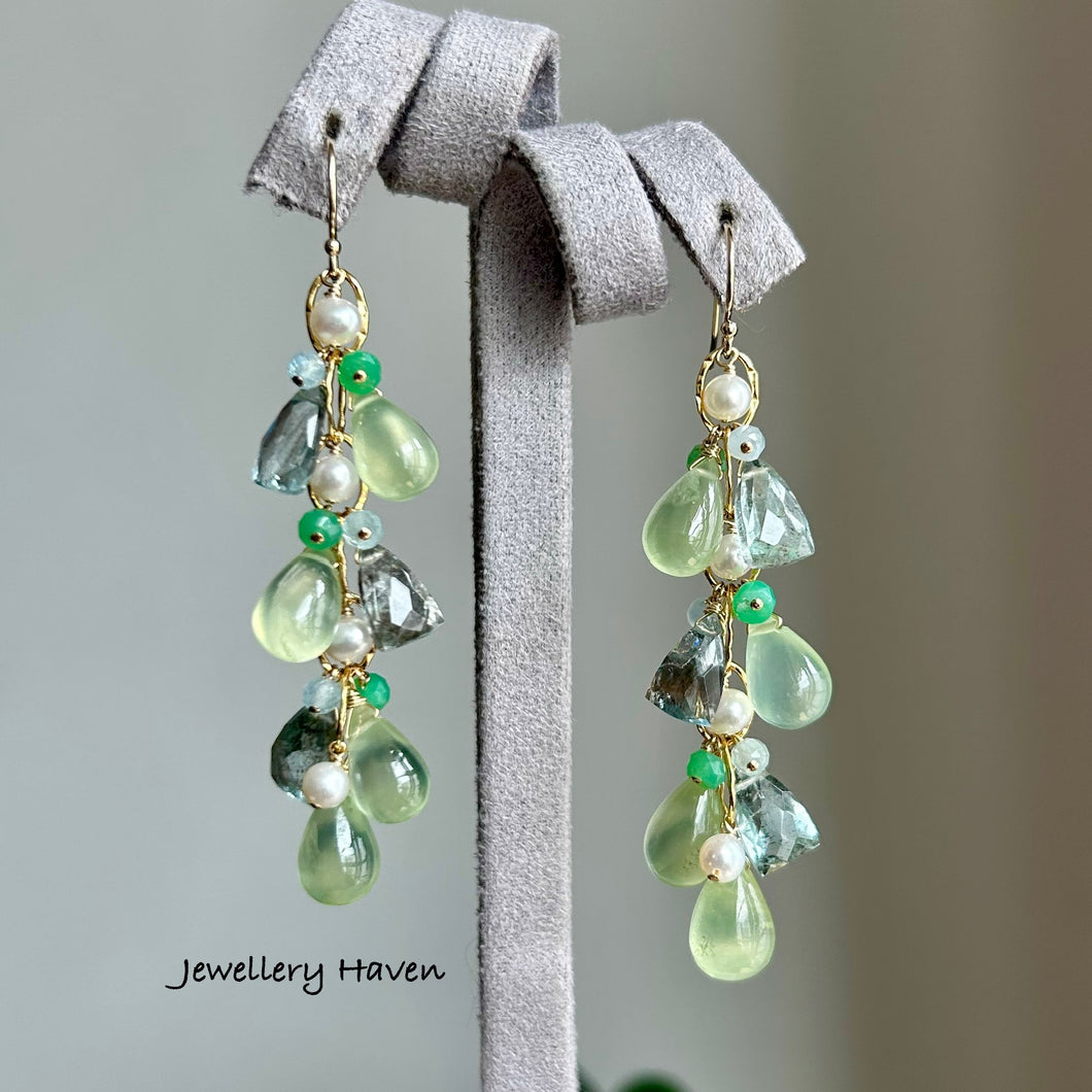 Prehnite and moss aquamarine earrings (winter theme)