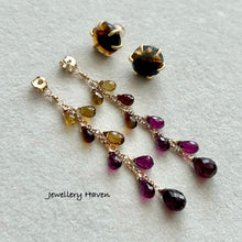 Cargar imagen en el visor de la galería, Montana agate studs with garnet and tourmaline earrings (detachable)