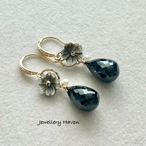 Noir earrings #4