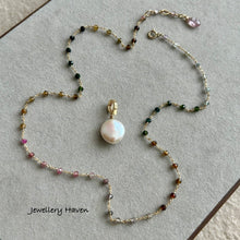 Charger l&#39;image dans la galerie, Ombré tourmaline and coin pearl pendant necklace