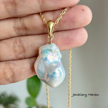 Load image into Gallery viewer, AAA blue overtone Baroque Pearl necklace