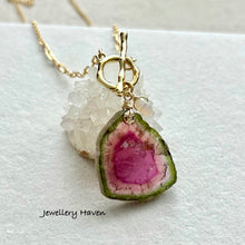 Laden Sie das Bild in den Galerie-Viewer, Large Watermelon tourmaline slice toggle necklace