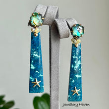 Charger l&#39;image dans la galerie, Abalone shell studs and shattuckite earrings (detachable dangle)