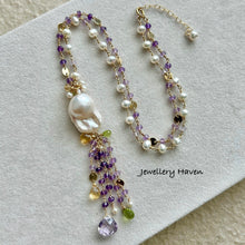 Cargar imagen en el visor de la galería, Summer wisteria baroque pearl necklace