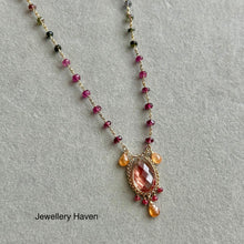 Cargar imagen en el visor de la galería, Red schiller oregon sunstone, tourmaline, spinel and spessartite necklace