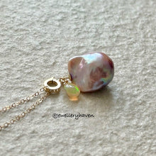 Charger l&#39;image dans la galerie, Metallic iridescent purplish baroque pearl and Ethiopian opal necklace