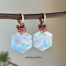 画像をギャラリービューアに読み込む, Blue flash moonstone and tourmaline earrings