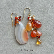 Carica l&#39;immagine nel visualizzatore di Gallery, Banded agate asymmetrical earrings