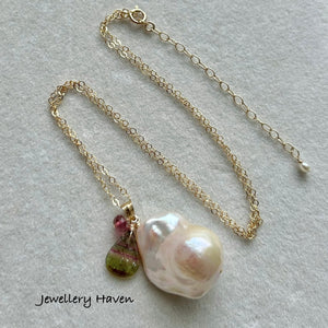 White baroque pearl, tourmaline slice necklace