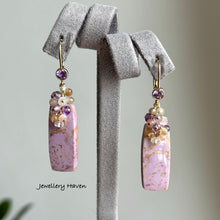 Laden Sie das Bild in den Galerie-Viewer, Phosphosiderite, moonstone, pink amethyst earrings