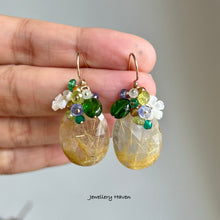 Laden Sie das Bild in den Galerie-Viewer, Golden rutilated quartz earrings