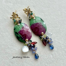 Load image into Gallery viewer, Ruby zoisite with gems cluster dangle earrings