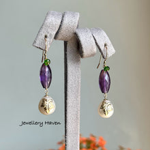 画像をギャラリービューアに読み込む, Royal purple amethyst and pearl drop earrings