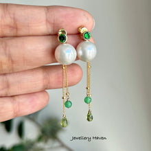 Cargar imagen en el visor de la galería, Round pearl studs with peridot and chrysoprase dangle earrings