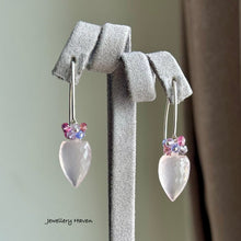 Cargar imagen en el visor de la galería, Rose quartz earrings (925 silver)