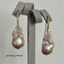 Charger l&#39;image dans la galerie, Blush lilac pink iridescence baroque pearl and moonstones earrings