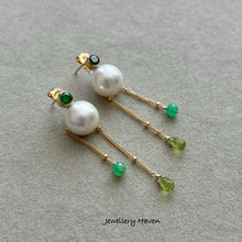 Cargar imagen en el visor de la galería, Round pearl studs with peridot and chrysoprase dangle earrings