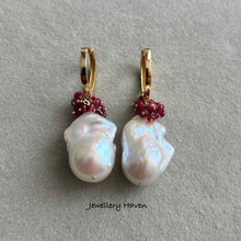 Load image into Gallery viewer, Pinkish iridescence white baroque pearl and ruby earrings