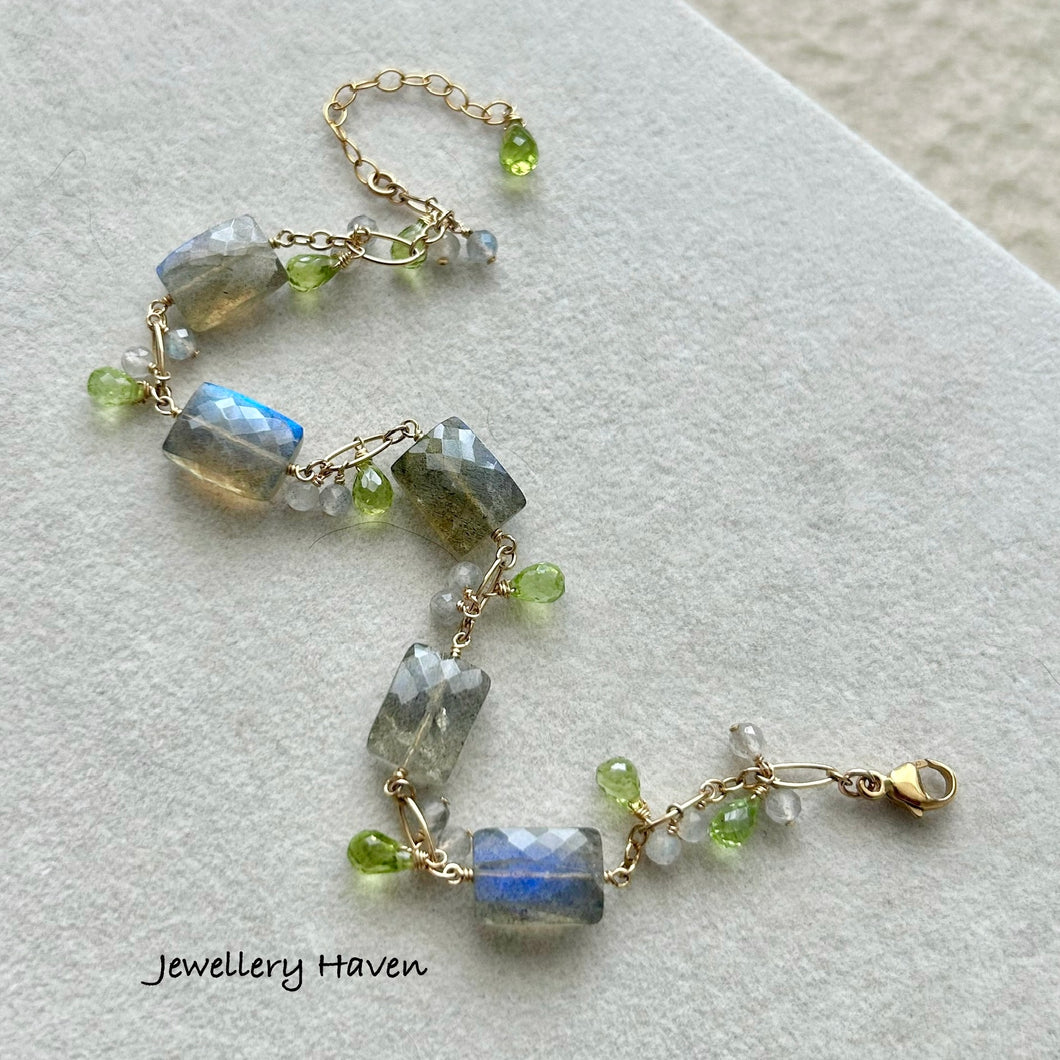 Labradorite and peridot bracelet