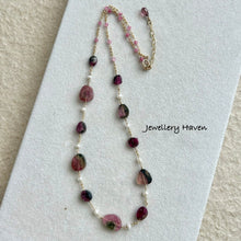 Charger l&#39;image dans la galerie, Watermelon tourmaline and pearl necklace