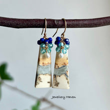 Laden Sie das Bild in den Galerie-Viewer, Maligano Jasper earrings