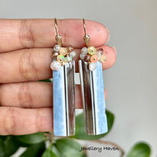 Carica l&#39;immagine nel visualizzatore di Gallery, Owyhee blue opal, Ethiopian opal, pearl and aquamarine earrings