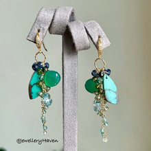 Cargar imagen en el visor de la galería, Turquoise gems cluster earrings
