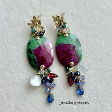 Load image into Gallery viewer, Ruby zoisite with gems cluster dangle earrings