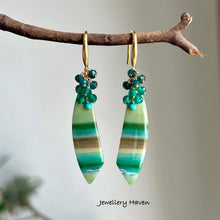 Laden Sie das Bild in den Galerie-Viewer, Reserved for J … Petrified opalized wood earrings