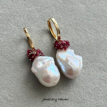 Load image into Gallery viewer, Pinkish iridescence white baroque pearl and ruby earrings