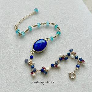 Lapis lazuli and apatite bracelet