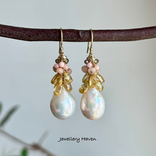 Charger l'image dans la galerie, Edison pearl, pink opal, champagne zircon earrings