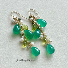 Load image into Gallery viewer, Green onyx, peridot and pearls earrings