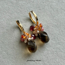 Laden Sie das Bild in den Galerie-Viewer, Beer quartz, Mexican fire opal, rhodochrosite and garnet earrings
