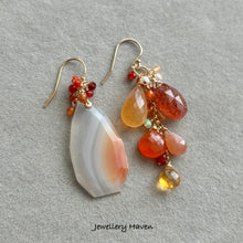 Carica l&#39;immagine nel visualizzatore di Gallery, Banded agate asymmetrical earrings