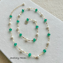 Load image into Gallery viewer, Green onyx and pearl necklace