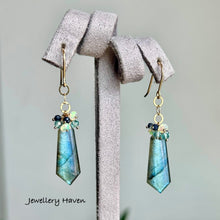 Load image into Gallery viewer, Aqua blue flash labradorite earrings