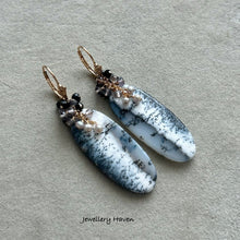 Carica l'immagine nel visualizzatore di Gallery, Dendritic opal earrings