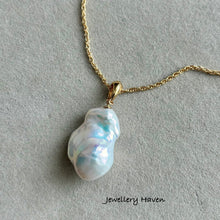 Load image into Gallery viewer, AAA blue overtone Baroque Pearl necklace