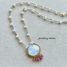 Load image into Gallery viewer, Blue flash rainbow moonstone necklace