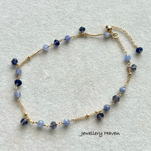 Load image into Gallery viewer, Tanzanite and iolite bracelet