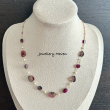 Charger l&#39;image dans la galerie, Watermelon tourmaline and pearl necklace