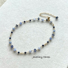 Cargar imagen en el visor de la galería, Tanzanite, iolite and lapis lazuli bracelet