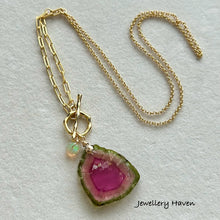 Laden Sie das Bild in den Galerie-Viewer, Large Watermelon tourmaline slice toggle necklace